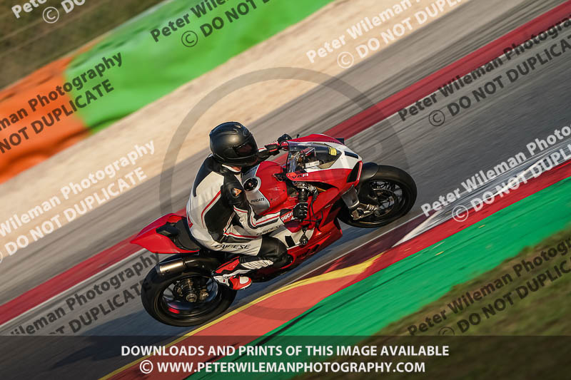 motorbikes;no limits;peter wileman photography;portimao;portugal;trackday digital images